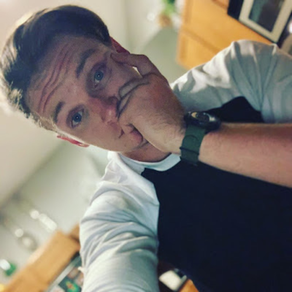 Meet your Posher, Ethan